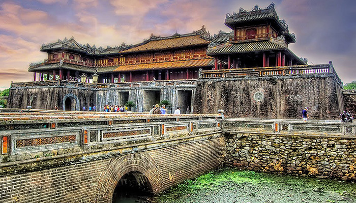 Huế